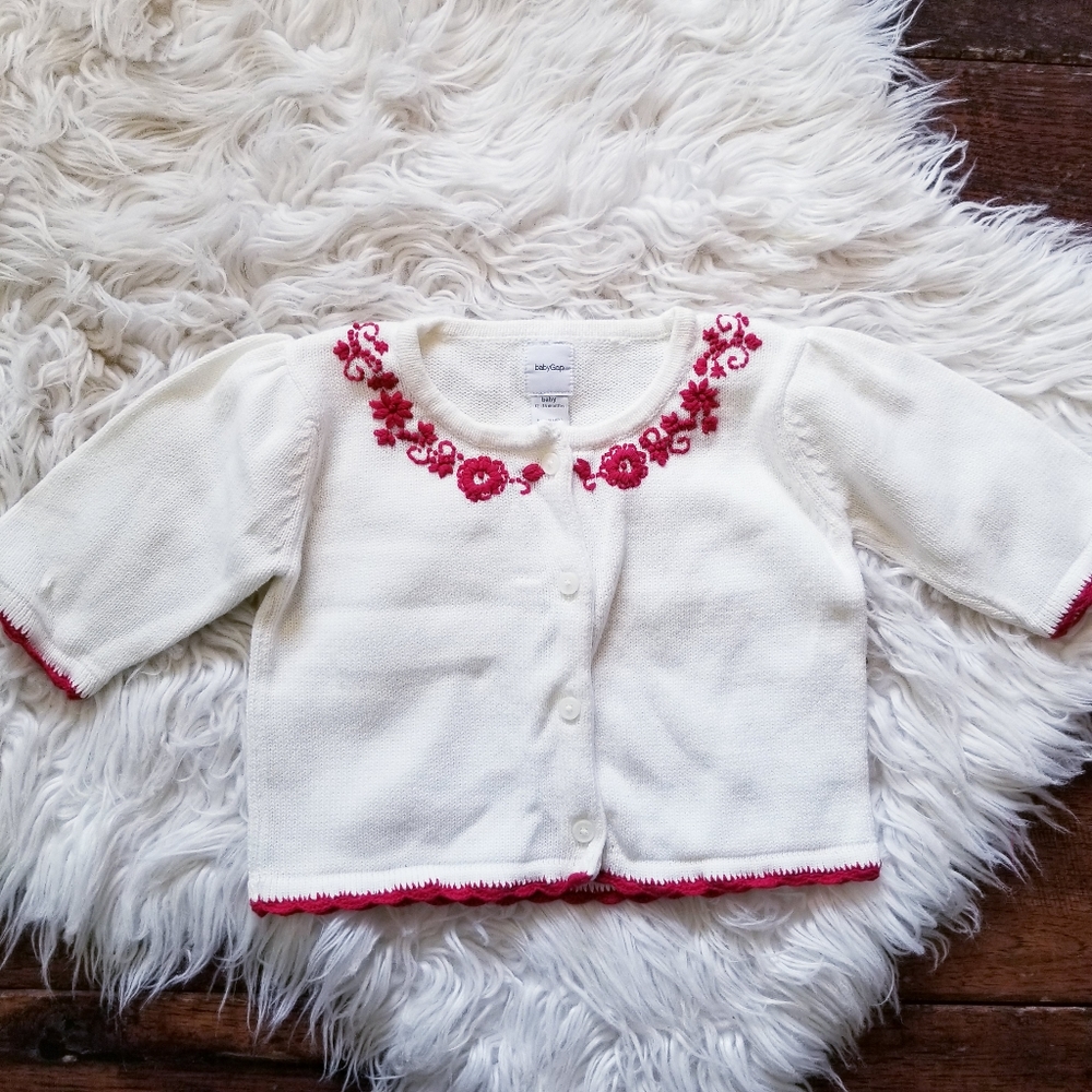Baby gap embroidered button up sweater - Picture 3 of 5